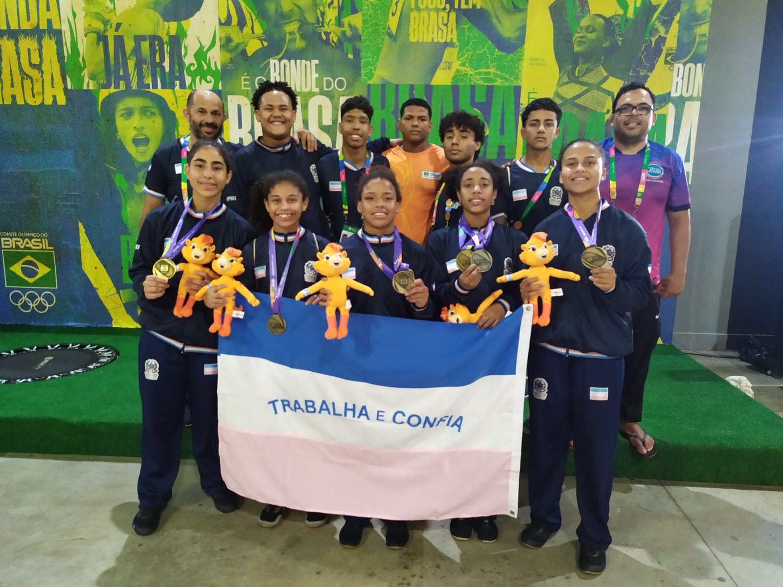 Tênis masculino de Santos é prata e feminino é bronze nos Jogos da  Juventude