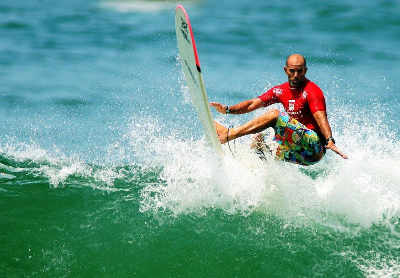 Feras do surf disputam título nas ondas do Solemar em Jacaraípe