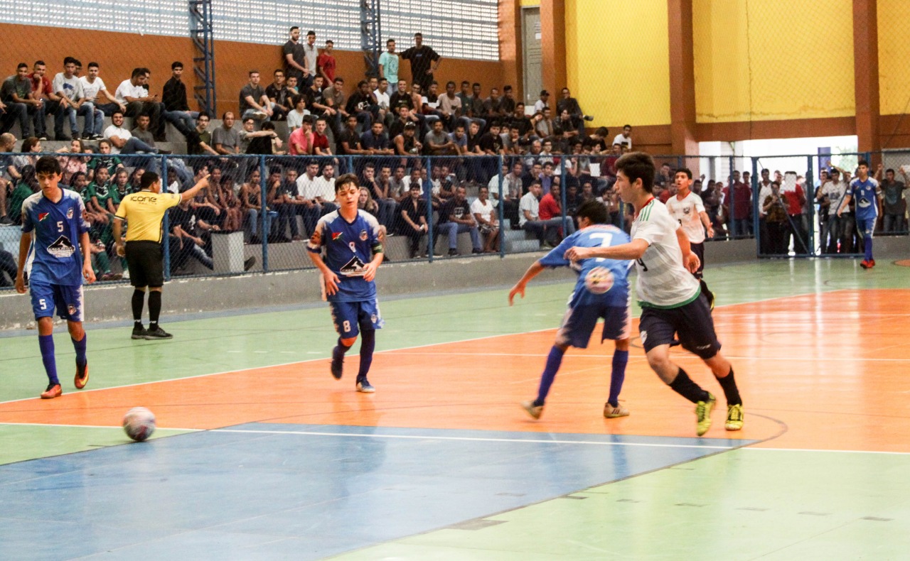 Colégio Espírito Santo - Vamos jogar tchoukball?